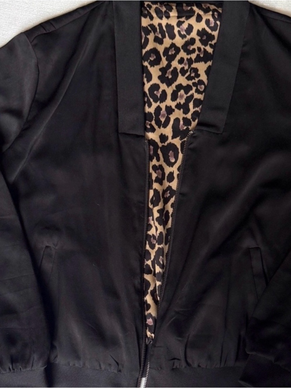 Stella and Dot Leopard Print Bomber Jacket - reversible - Picture 3 of 4